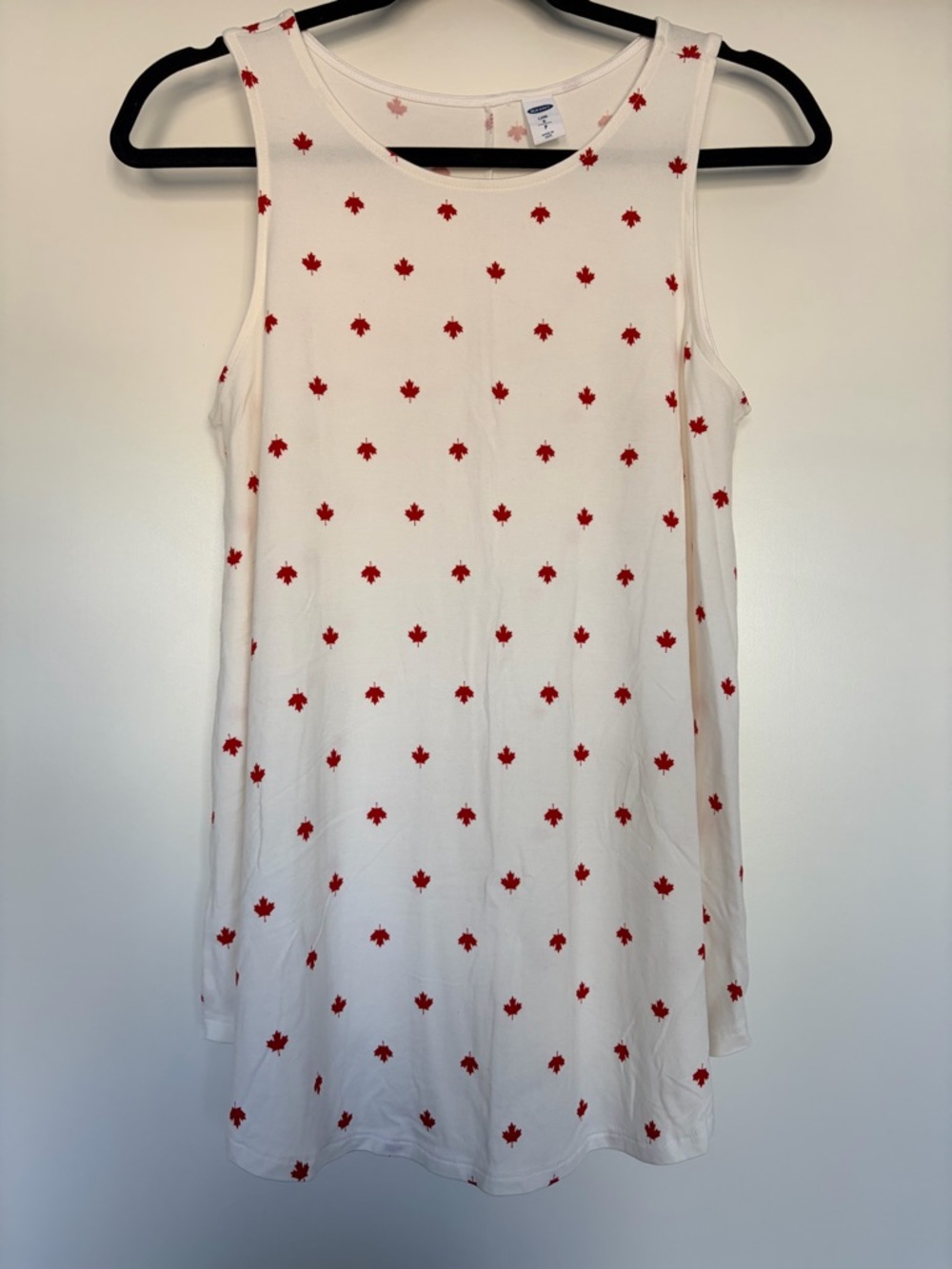Old Navy Luxe White Tank Top with Red Maple Motif